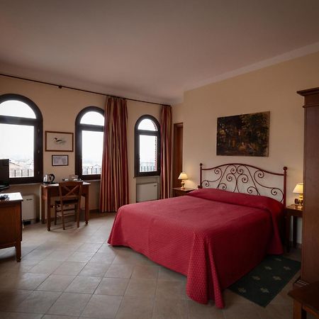 Villa Soleil Colleretto Giacosa ภายนอก รูปภาพ